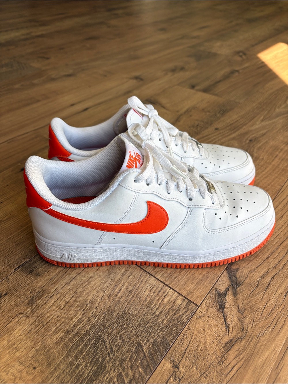 Men’s Nike Air Force 1’s white & orange